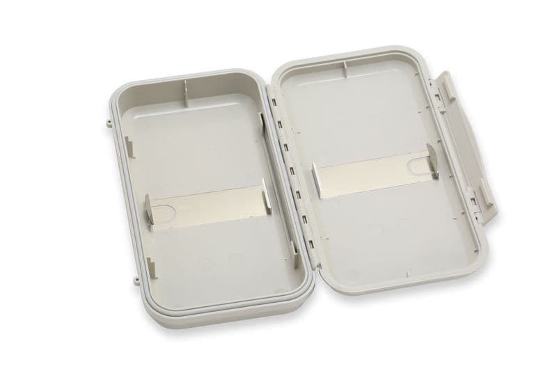 Universal System Case Off-White | view 3