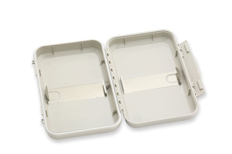 Universal System Case Off-White | view 2