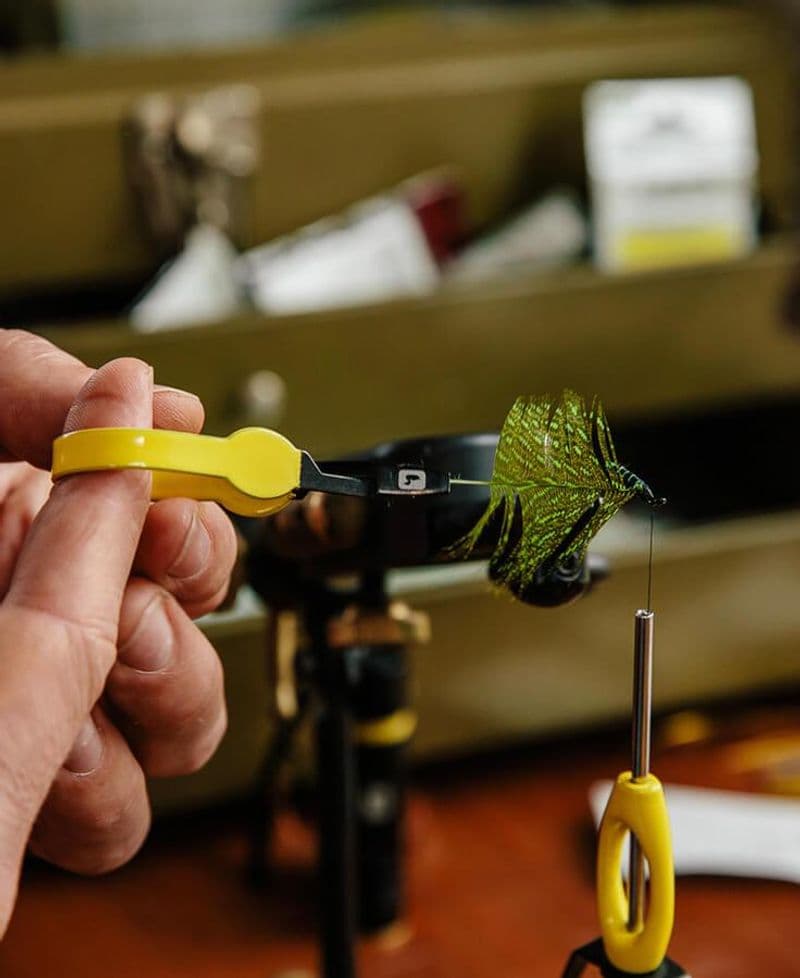 Ergo Hackle Plier - Yellow view 6