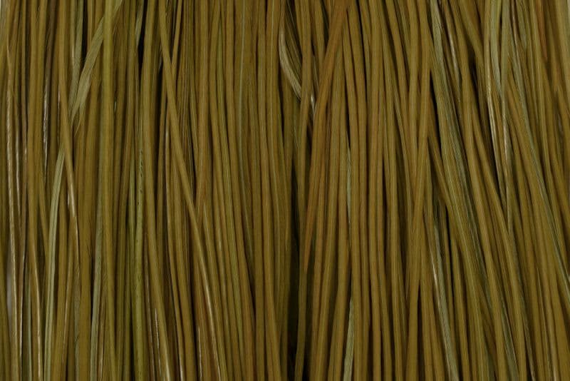 Whiting Pro Grade Midge Saddle White dyed Olive view 1