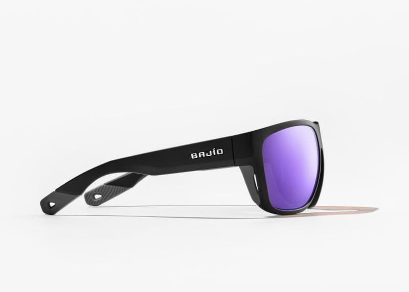 Las Rocas Black Matte Violet Mirror PC view 3