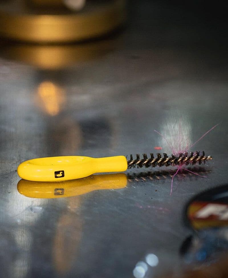 Ergo Dubbing Brush - Yellow view 4
