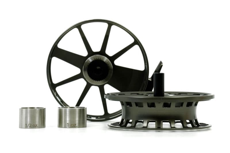 Guru E -3+ Reel Tungsten view 9