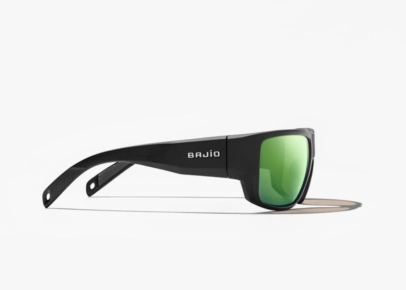 Piedra Black Matte Green Mirror PC view 3