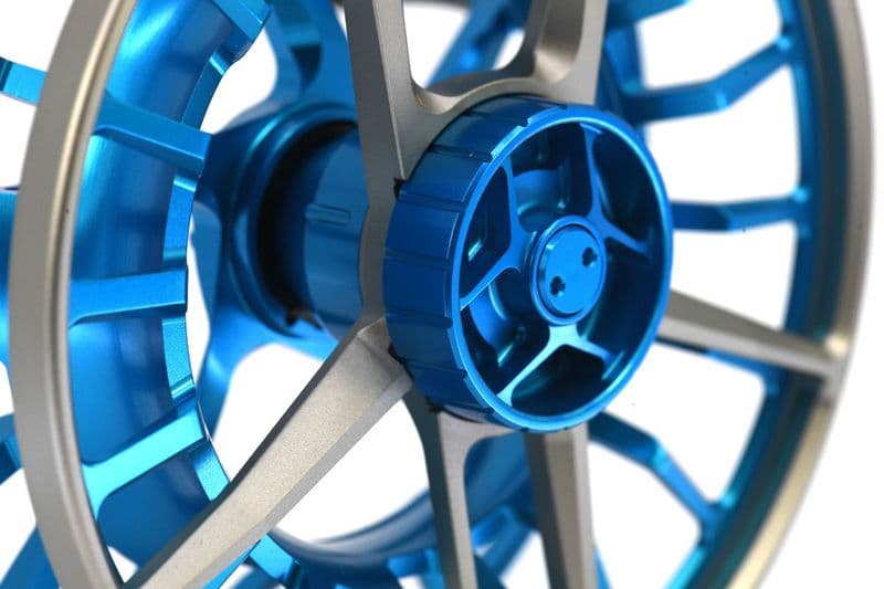 Litespeed M8 Reel Ultramarine view 1
