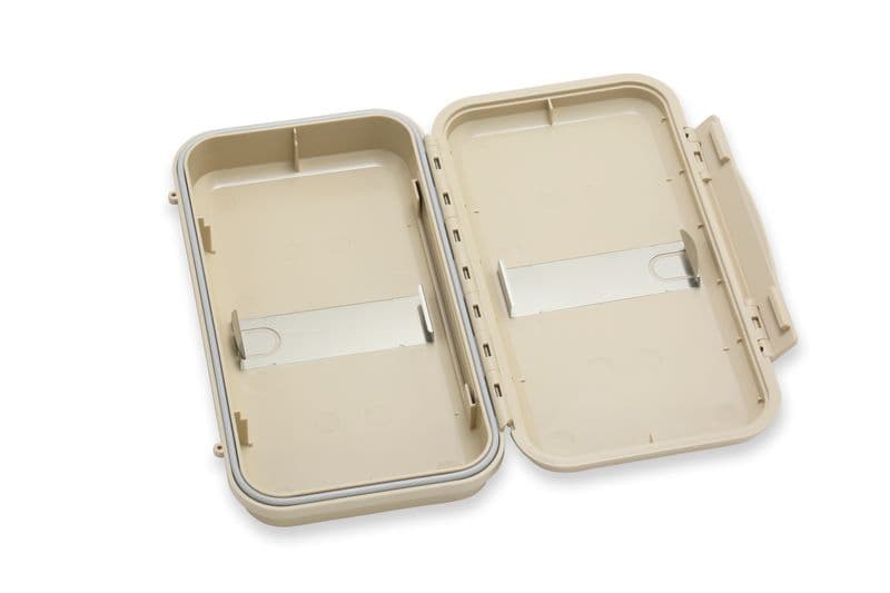 Universal System Case Sand | view 3